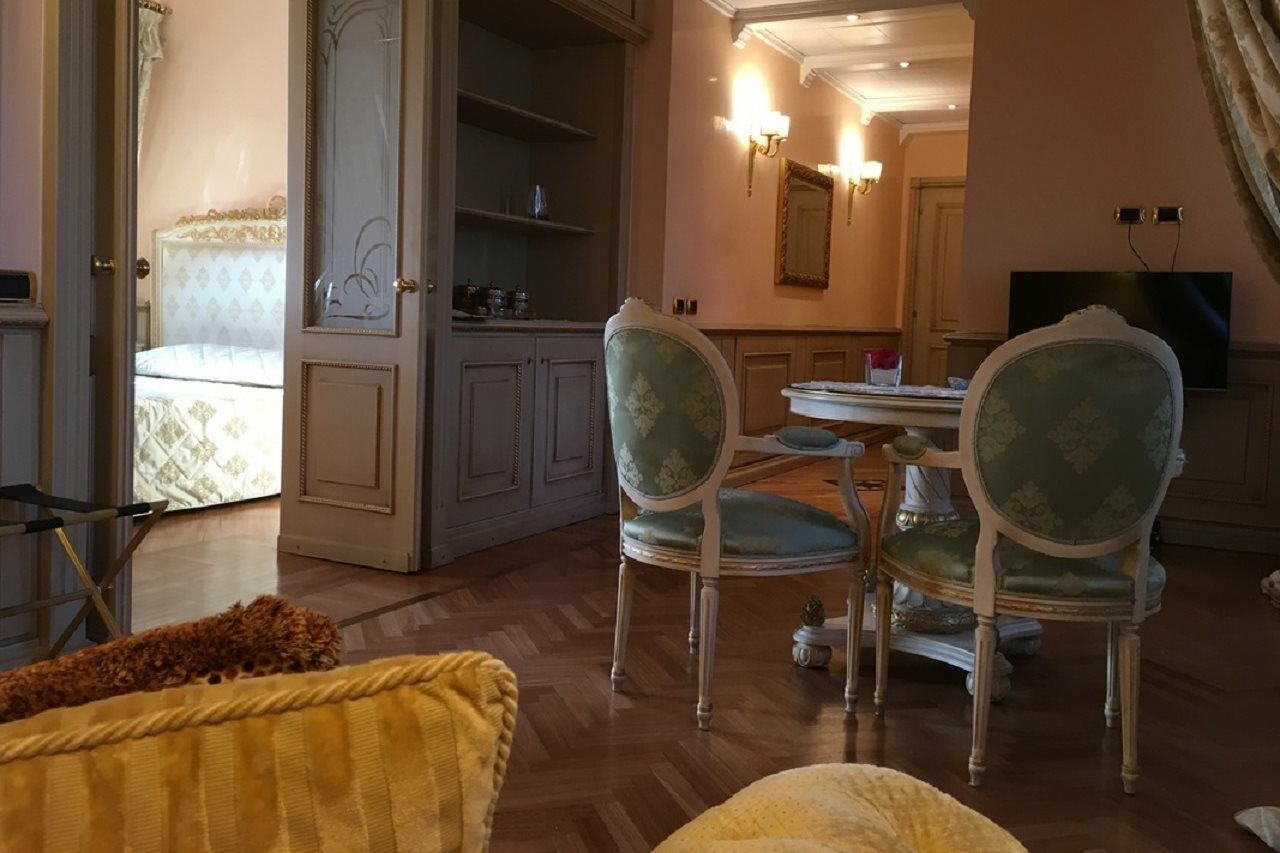 فندق أندريولا ميلان المظهر الخارجي الصورة